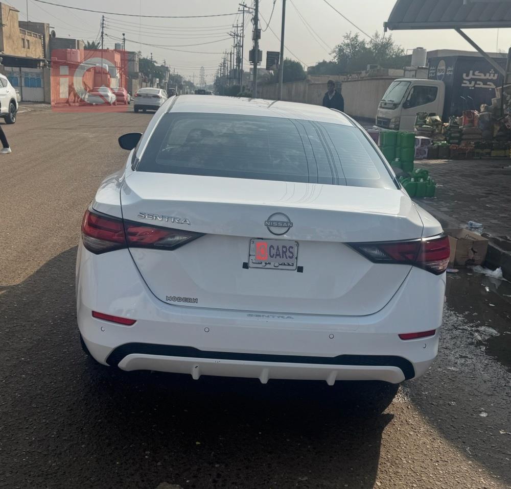 نيسان سنترا